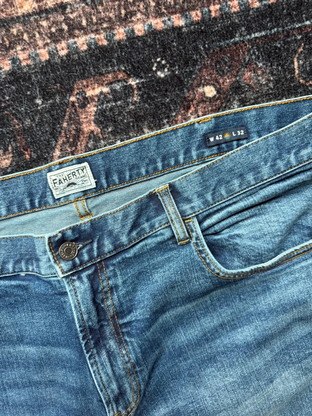 Faherty Men’s Slim Straight-Leg Blue Jeans Organic Cotton